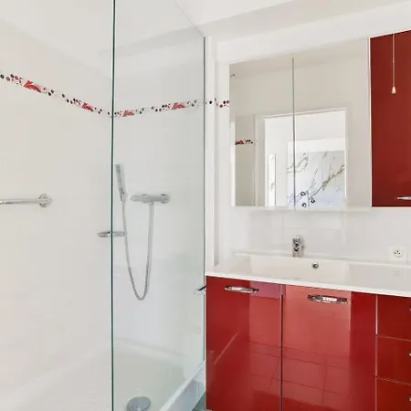Guestready - 39m² Flat - Medium Term *